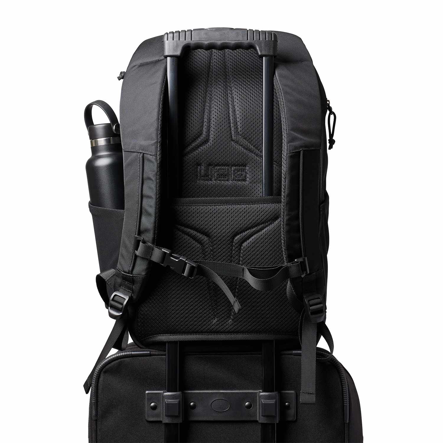 UAG Dryout 22L Dual-Strap Backpack Black