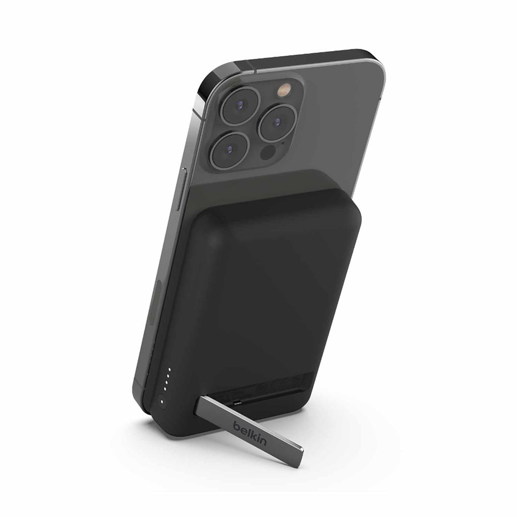 Belkin BoostCharge Wireless Power Bank 5.000 mAh with Stand Black