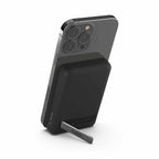 Belkin BoostCharge Wireless Power Bank 5.000 mAh with Stand Black