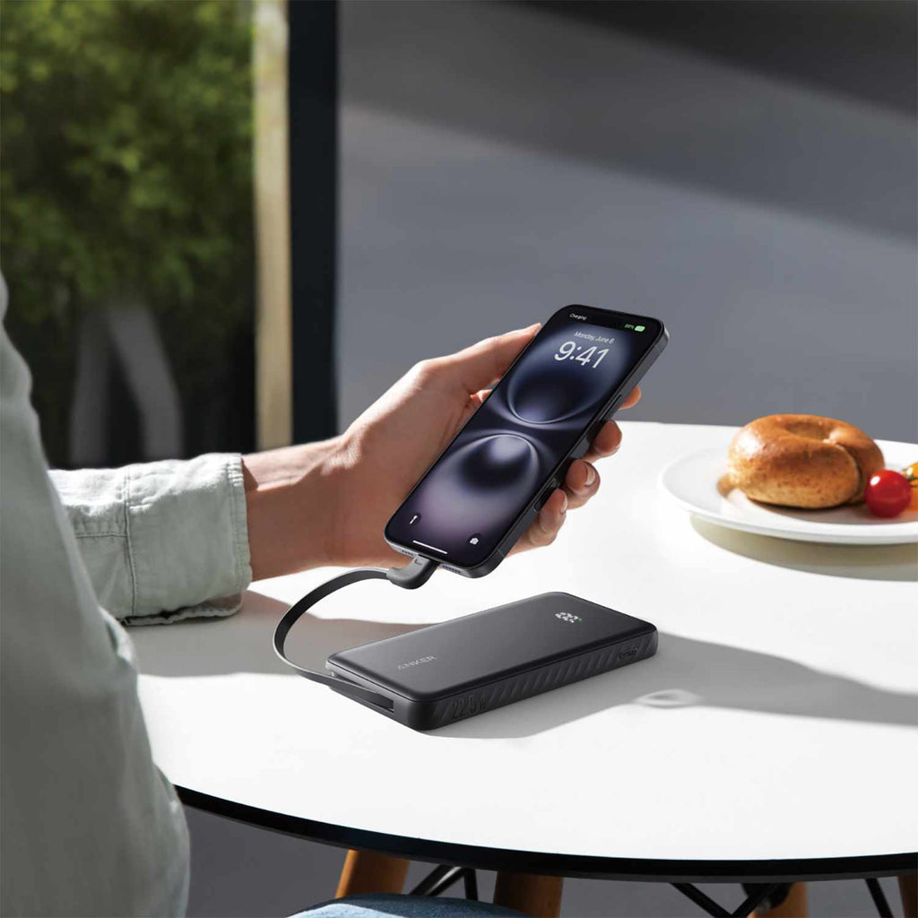 Anker Zolo Power Bank 10.000 mAh 22.5W Black with Built In USB-C Cable