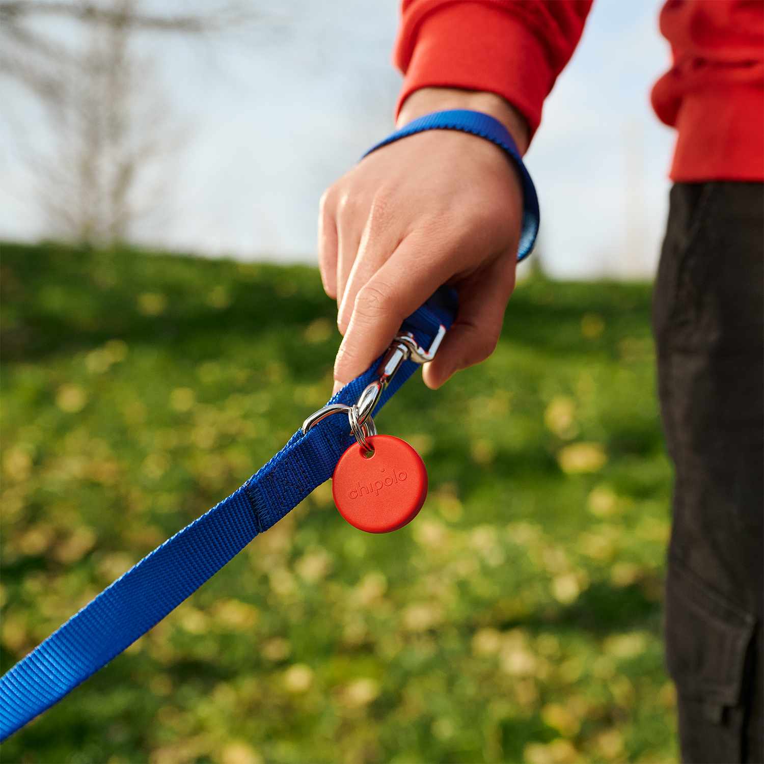 Chipolo POP Tracking Tag (Works with Google’s Find My Device or Apple Find My) Red