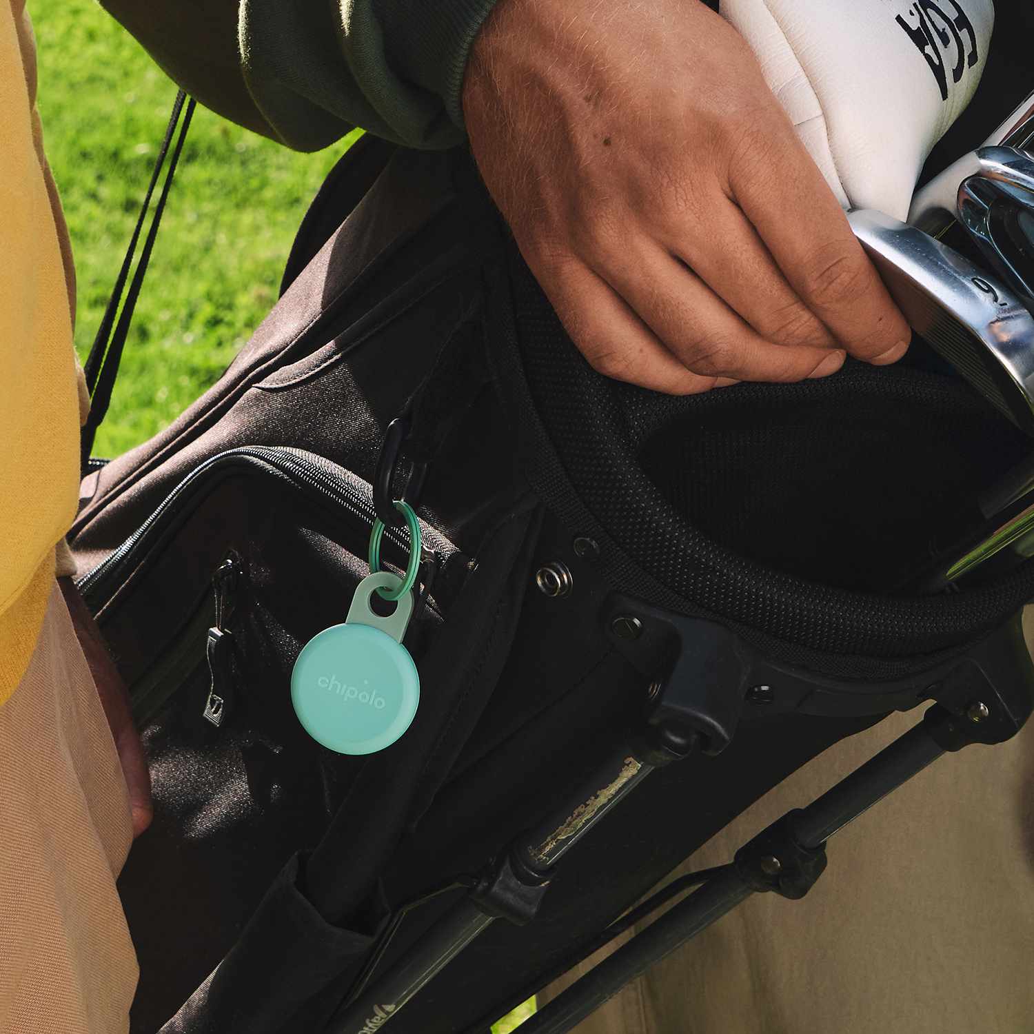 Chipolo LOOP Tracking Tag (Works with Android's Find Hub Device or Apple Find My) Mint
