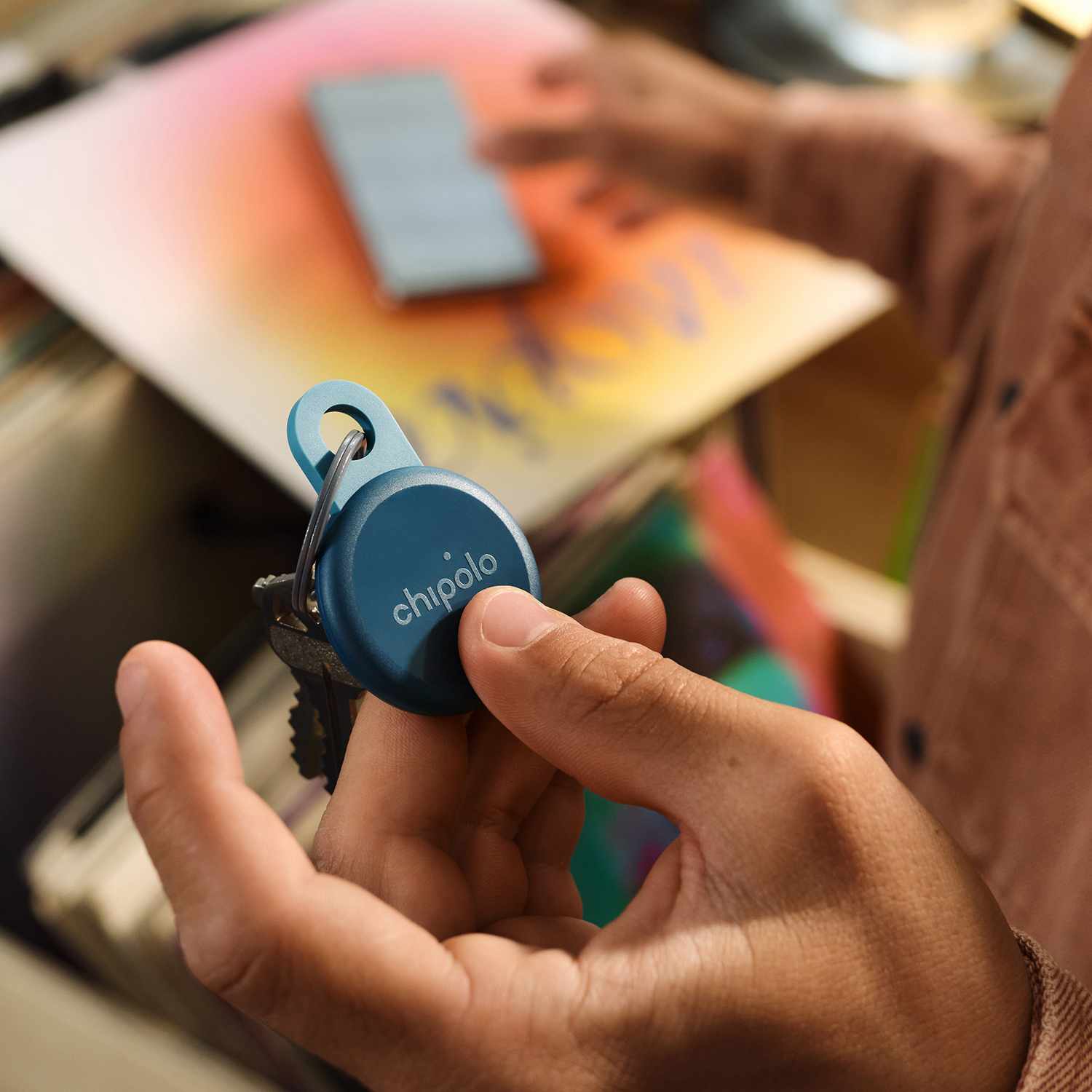 Chipolo LOOP Tracking Tag x 4 (Works with Android's Find Hub Device or Apple Find My) Charcoal/Chalk/Navy/Coral
