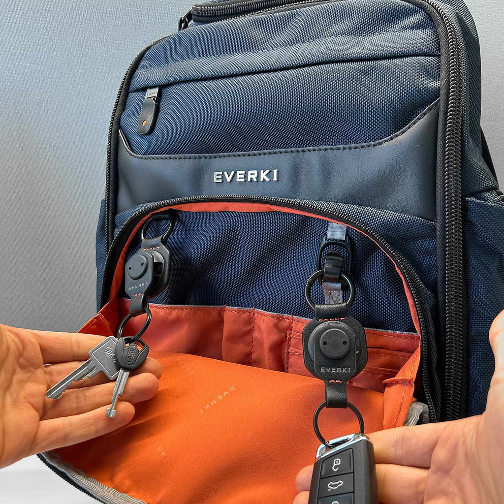 Everki Quick Release Key Chain with FIDLOCK Magnetic Closure Black