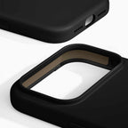 Ideal of Sweden Silicone MagSafe Case Black for iPhone 17 Pro