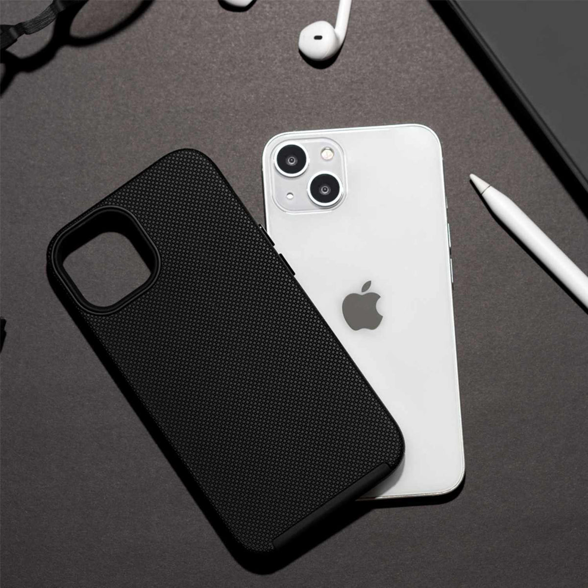 Blu Element Armour Rugged Case Black for iPhone 17e/16e/15/14/13